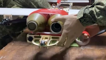 Украинские боевики запускают дроны с крыш многоэтажек Димитрова