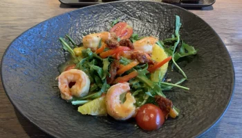 Россияне оставляли больше чаевых на новогодних праздниках