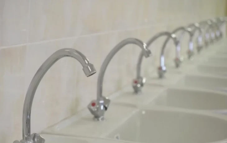 Владислав Шапша объяснил ситуацию с отсутствием воды на севере Калуги Владислав Шапша объяснил ситуацию с отсутствием воды на севере Калуги