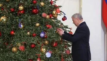 Сенатор Совфеда Анатолий Артамонов исполнит мечту шестилетней девочки из Калужской области