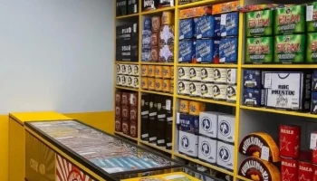 Нарушителей запрета на продажу пиротехники выявили в Калуге