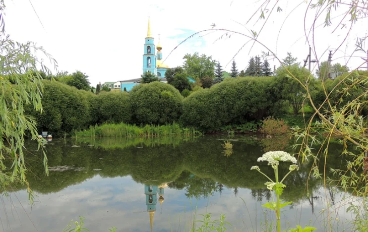 Покровский храм в селе Недельном Покровский храм в селе Недельном