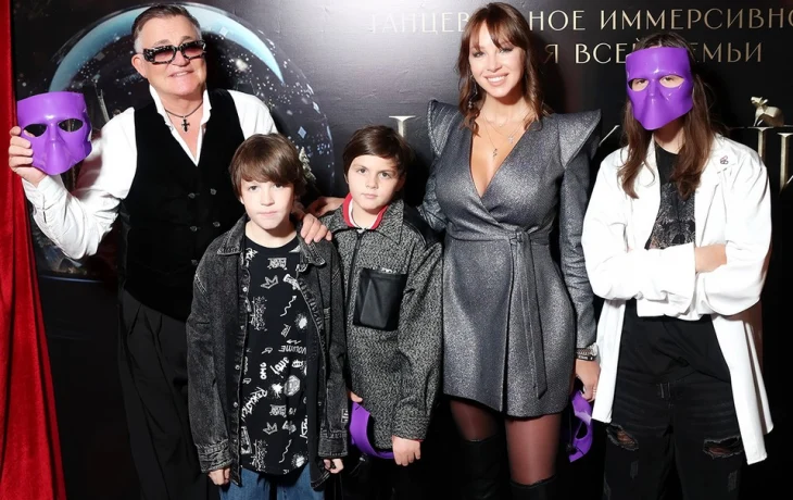 Премьера шоу «Щелкунчик. История, которую ты не знал»: воссоединение Дибровых, Глазунов со спутницей