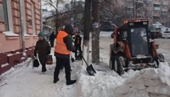 Выговор за нечищеный снег получили 69 магазинов Калуги