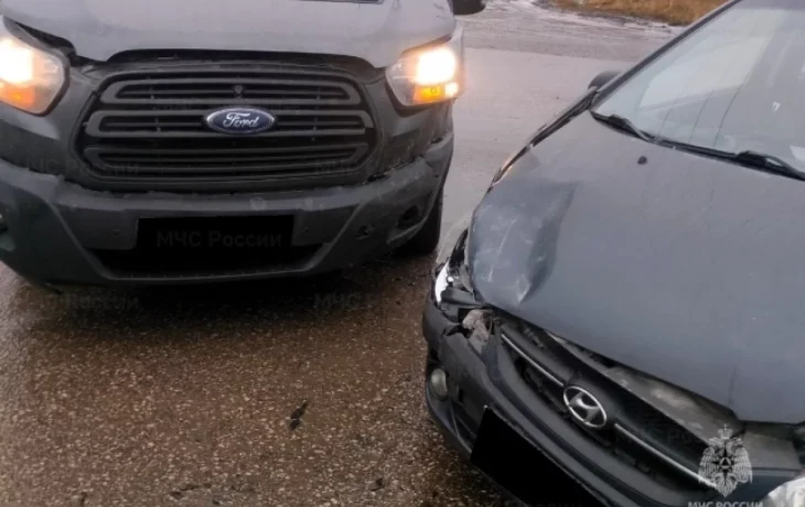 В Калуге не поделили дорогу две иномарки