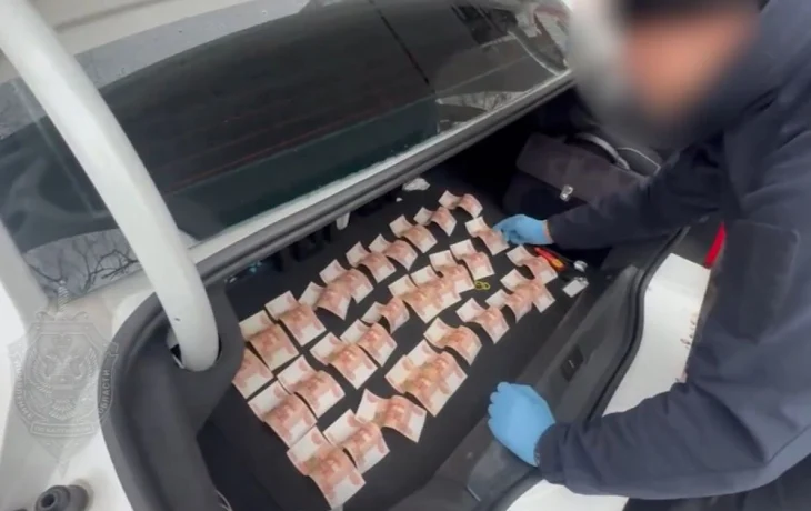 Эксперта &laquo;Калугадорзаказчика&raquo; арестовали по делу о взятке свыше 1 млн рублей