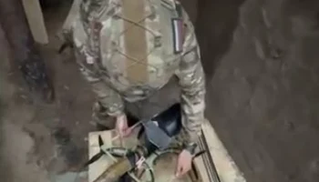 Беспилотники десантников на оптоволокне незаметно приносят все более крупные фугасы противнику