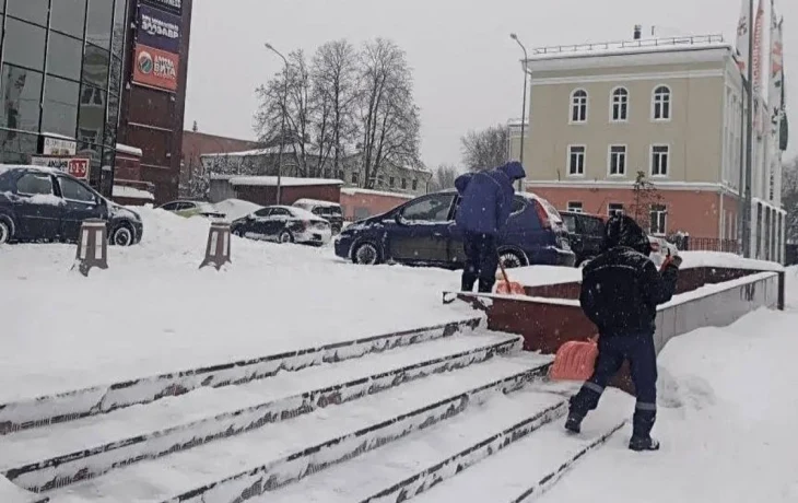 Денисов призвал калужан выйти на уборку снега