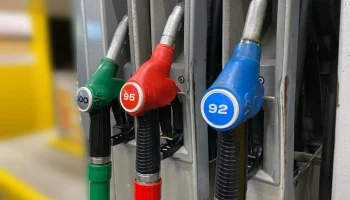 Калужская область закупает бензин и дизель на 135,9 млн рублей