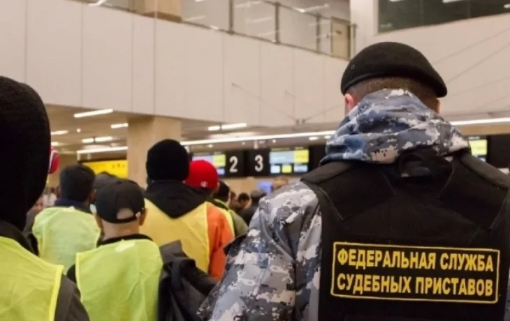 Калужскую область покинули 62 нелегальных мигранта Калужскую область покинули 62 нелегальных мигранта