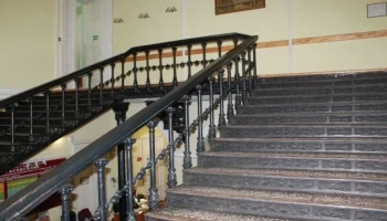 Издан буклет &laquo;Старинные лестницы и двери особняков уходящей Калуги&raquo;