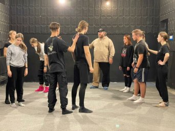 Занятие по сценическому движению - 1 500 руб. Занятие по сценическому движению - 1 500 руб.