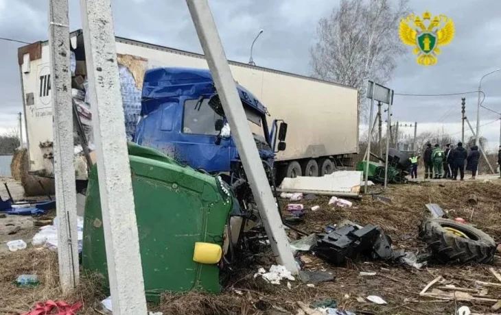 Водитель грузовика получил более полутора лет за ДТП с трактором под Калугой