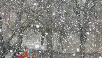 Самой холодной зимой я узнал, что внутри меня непобедимое лето. Представляем прогноз на 30 декабря в