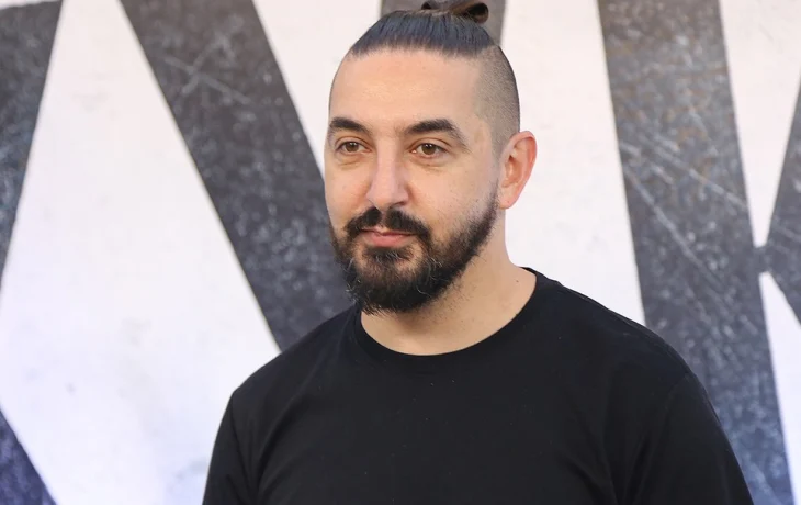 Звезда «Импровизации» Матвиенко пожаловался на сложности встречи Нового года за границей: «Редко где