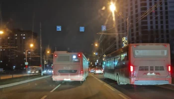 На Правом берегу в Калуге так &laquo;решили&raquo; проблему проезда, что пробок стало больше