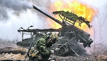 Триколоры над Красноармейском и Волчанском