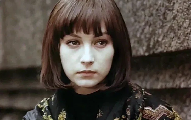 Как нещадно убивала себя четвертая жена Михаила Ефремова: горькая правда об актрисе Ксении Качалиной