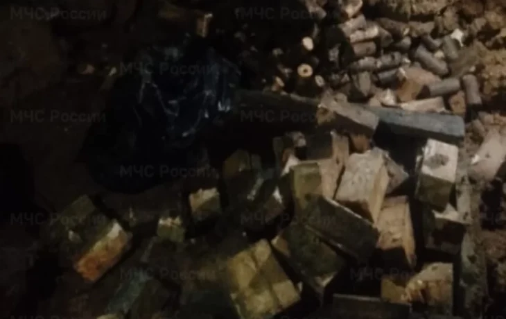 В Калужской области найден схрон уцелевшей взрывчатки В Калужской области найден схрон уцелевшей взрывчатки