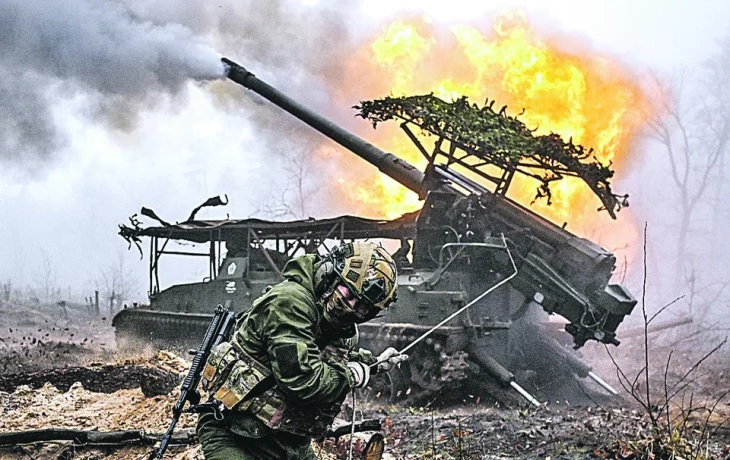 Триколоры над Красноармейском и Волчанском