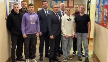 Калужские призывники отправились служить на Балтийский флот